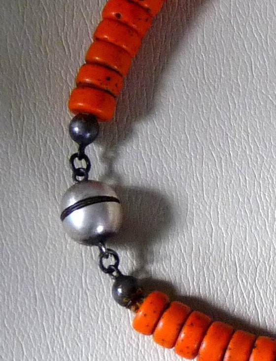 Image 1 of Collana di corallo arancione