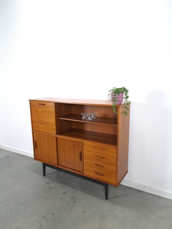 Image 1 of Armario de pared de teca con cajones, barra y patas negras