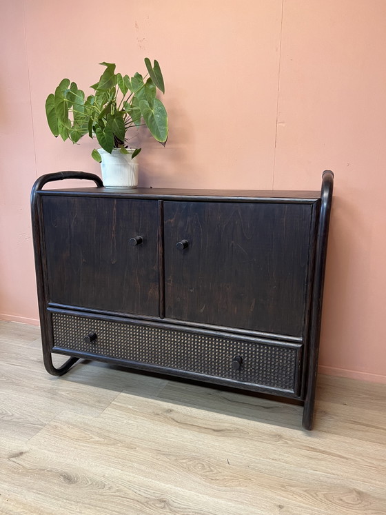 Image 1 of Buffet/armoire vintage en bambou et rotin – style bohème