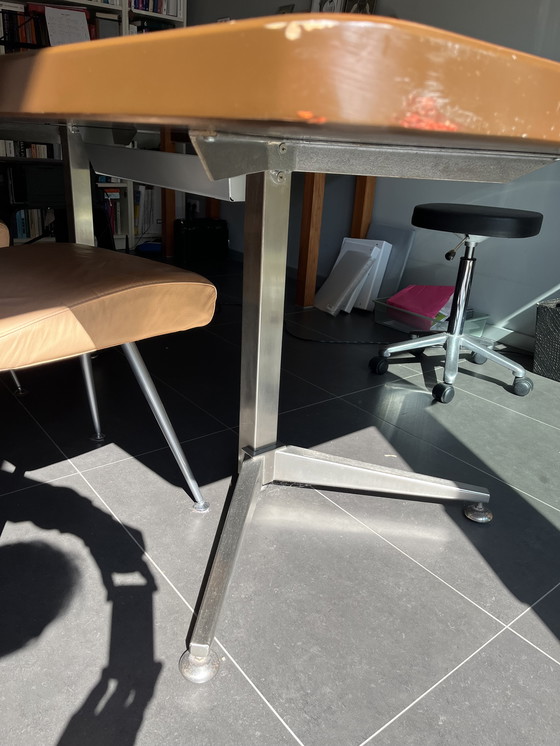 Image 1 of Design Executive desk/meeting table from Abbondinterni