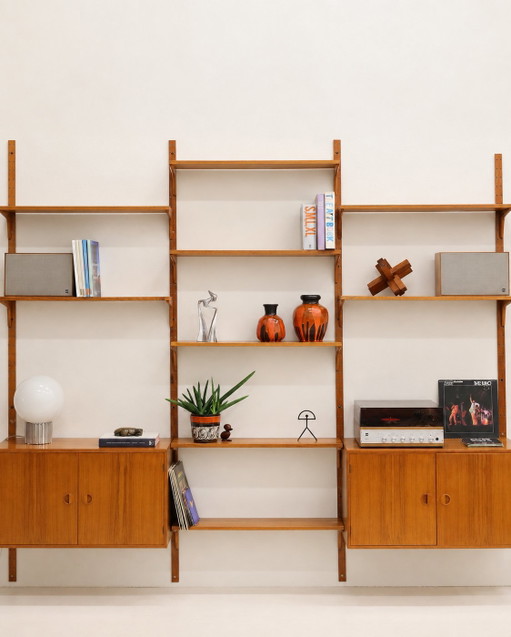 Vintage Wall cabinet Hansen & Guldborg Møbler 1960s