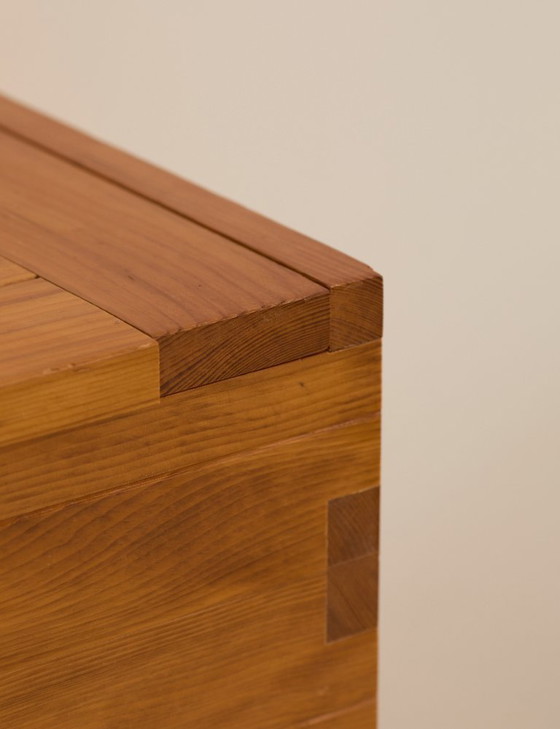 Image 1 of Grande baule Savoie della collezione Regain in pino massello, vintage, circa 1975