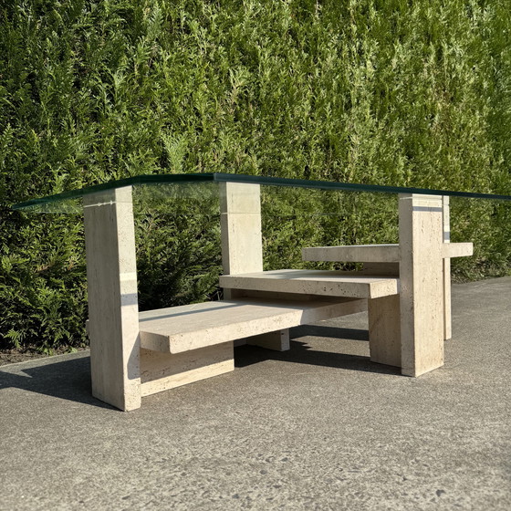 Image 1 of Tableaux Brutalist travertin