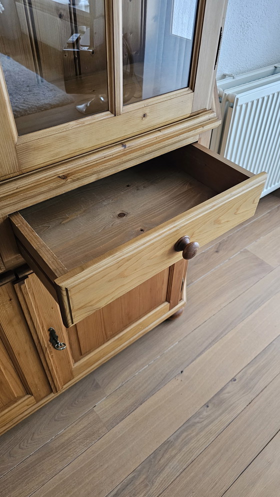 Image 1 of Vetrina in pino