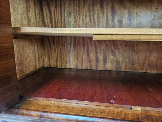 Image 1 of 1930s Art Deco Display Cabinet in Walnut and Walnut Root