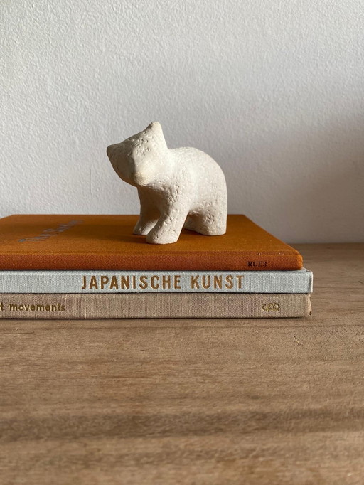 Polar bear sculpture by Orhan Otay