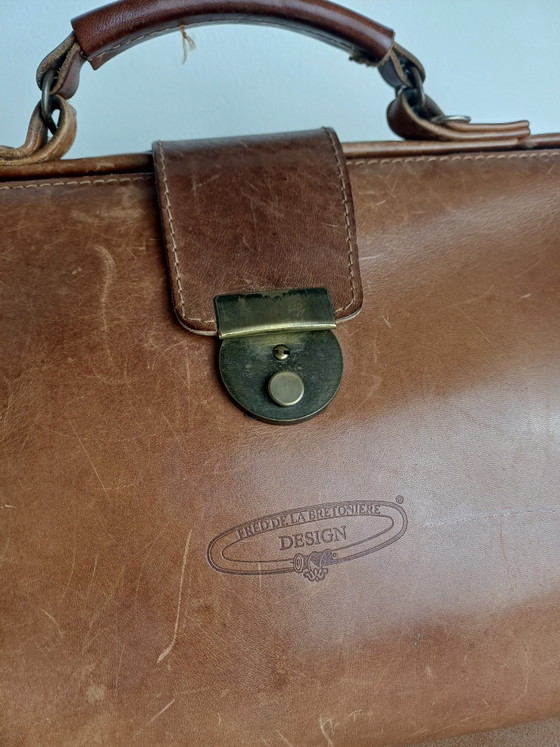 Borsa da medico media in pelle marrone – Fred de la Bretoniere, Borse a mano, Leather, Metal (photo 3 of 9)