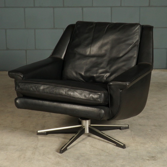 Image 1 of Vintage ESA 802 Armchair - Werner Langenfeld - 1960s