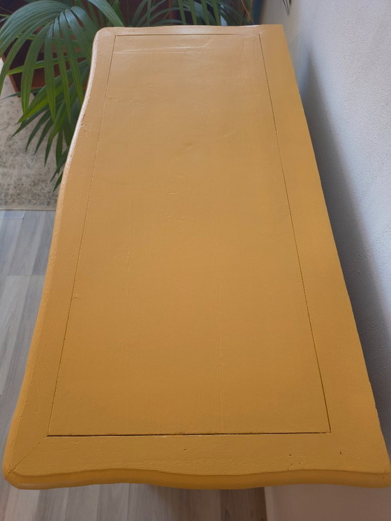 Image 1 of Commode vintage jaune ocre/jaune moutarde
