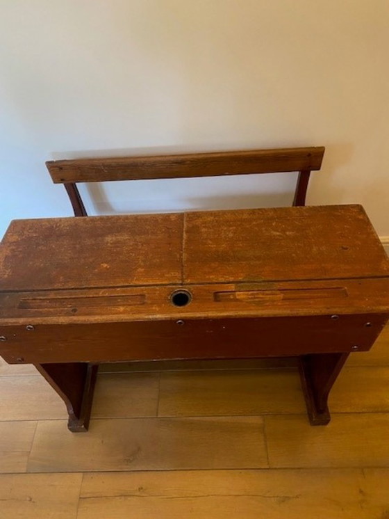 Image 1 of pupitre d'écolier ancien
