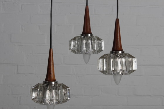 Drievlammige plafondlamp in ebbenhout en glas vintage lamp – Hanglampen, Crystal, Scandinavian (photo 9 of 11)