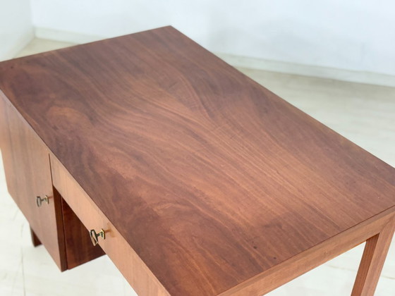 Image 1 of Mid-century modern bureau, damestafel, houten tafel, vintage bureau