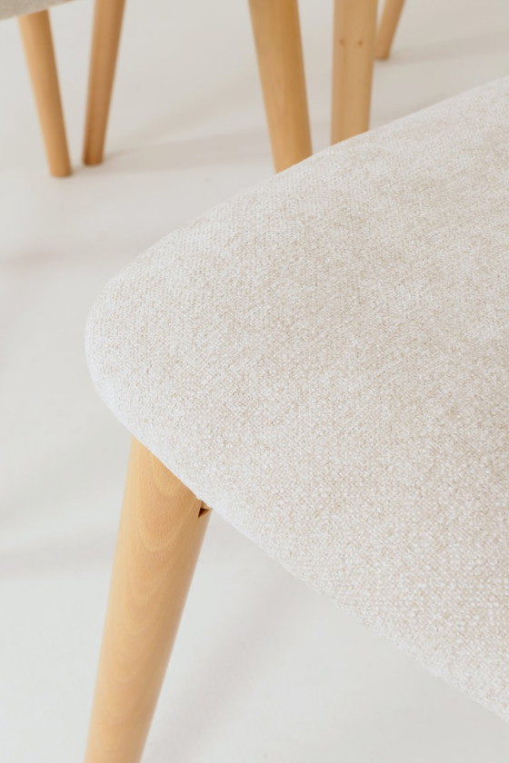 Image 1 of Moderne set van 6 eetkamerstoelen, ecru Farbic en natuurlijk beukenhout