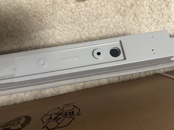 Image 1 of Artemide talo 120cm 2x nieuwe wandlamp