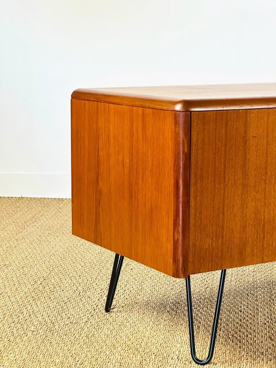 Image 1 of Low Scandinavian teak sideboard with 4 doors and hairpin metal legs, 1960
