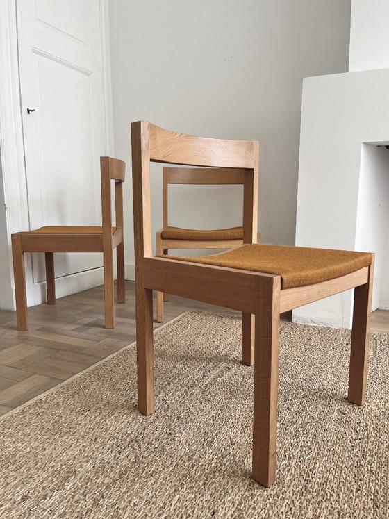 Image 1 of Gerard Geytenbeek voor AZS, set van 6 eikenhouten eetkamerstoelen, jaren 60, gesigneerd