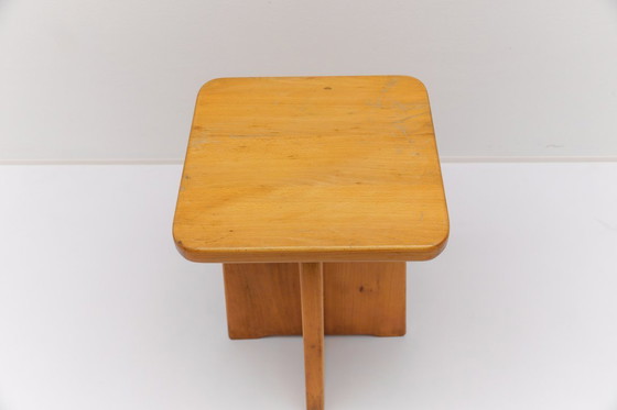 Image 1 of Conjunto de 6 taburetes de roble al estilo de Pierre Chapo, Francia, años 60