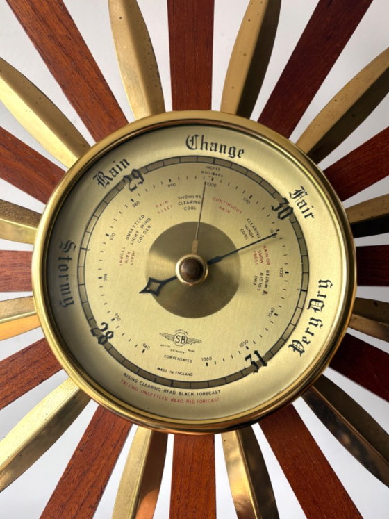 Beautiful vintage MCM starburst or sunburst barometer 60s – Clocks, Wood (photo 6 of 7)