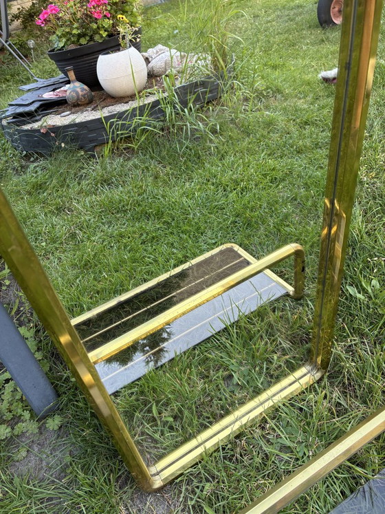 Messing Wandspiegel mit Ablage, Hollywood Regency, 1970er Jahre, Glas, Gold (Foto 4 von 6)
