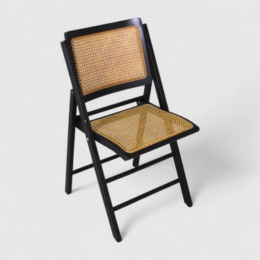 Retro webbing folding chair