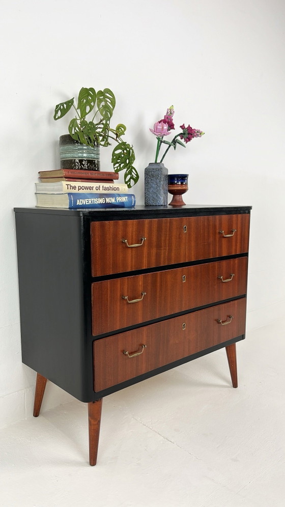 Cassettiera vintage svedese – Cassettiere, Legno, Ottone, Mid Century Modern (photo 2 of 12)