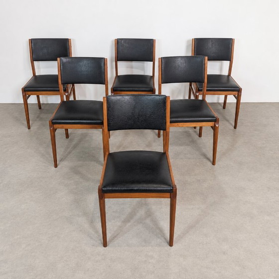 Ensemble de 6 chaises de salle à manger scandinaves vintage – Années 60 – Mid-Century – Wood (photo 2 of 11)
