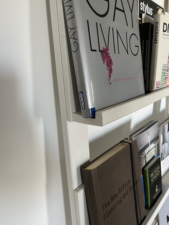 Image 1 of Estantería blanca (madera maciza)