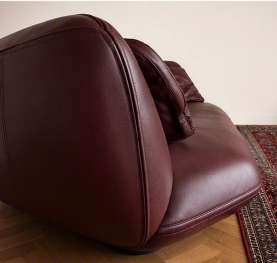 Cassina Floe Insel Sofa by Patricia Urquiola | Burgundy Leather | Discontinued Model – 3-5 seaters (photo 2 of 5)