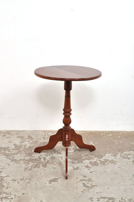 Image 1 of Mesa auxiliar antigua de caoba, años 1875