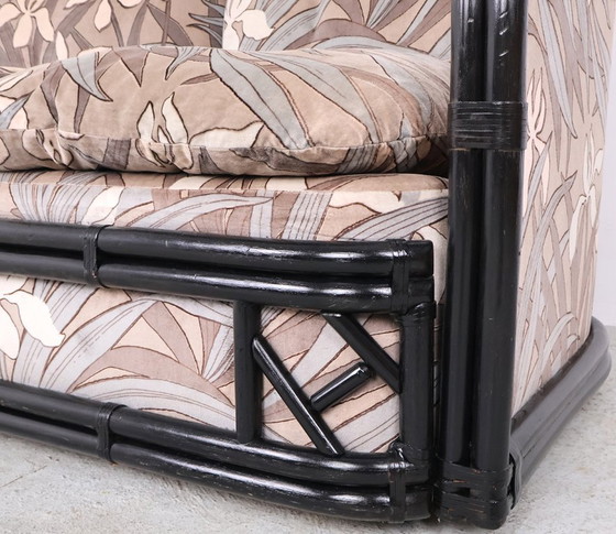 Image 1 of Panca vintage in bambù con tessuto in velluto floreale