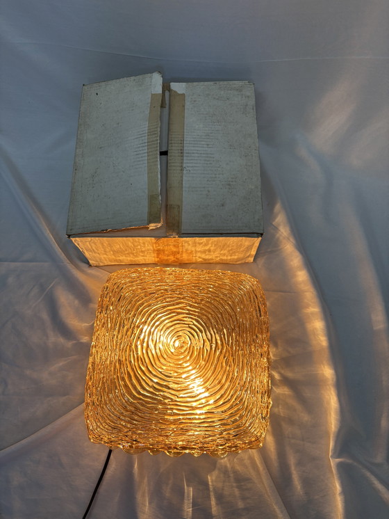Image 1 of Lampe de plafond ou applique murale vintage Glashütte Limburg en verre ambré