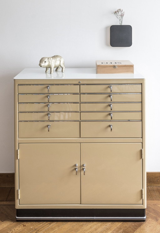 Industriële Vintage Kast Baisch (1940) - Functioneel Bauhaus!