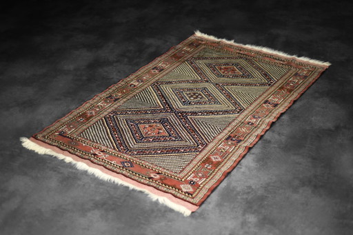 Tapis oriental Shiraz vintage tissé à la main, années 1960