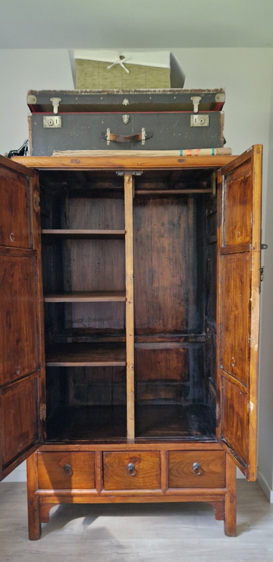 Bellissimo armadio cinese in legno massello – Wood (photo 5 of 5)