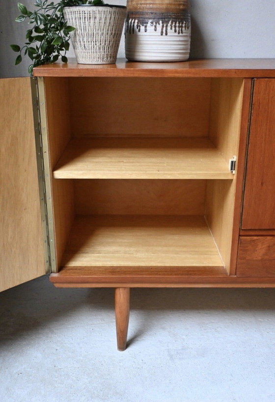 Credenza vintage in legno di teak con piastrelle di Jaap Ravelli – Credenze, Wood (photo 5 of 15)