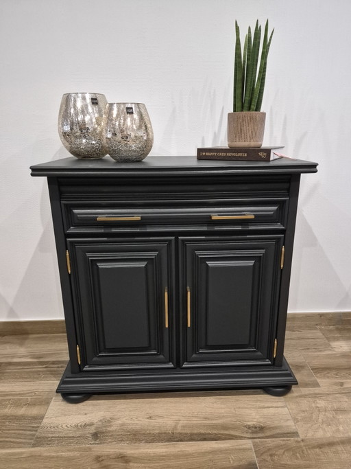 Restyled Cabinet Black-Gray with Gold-Colored Hardware – ladekasten, Wood (photo 2 of 6)
