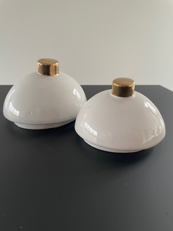 Image 1 of Set di 2 vasi in ceramica bianca 'Saturn' – Hush Living