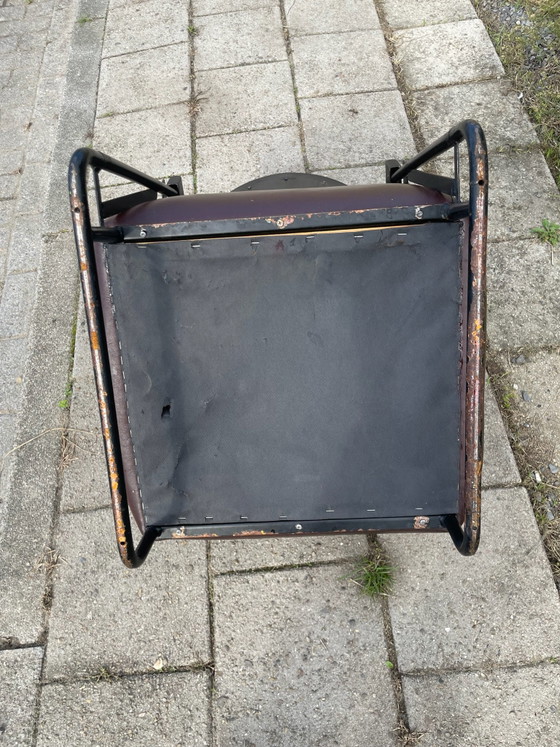 Vintage Oscar Armchairs, Inno Interior – Leather, Metal (photo 4 of 7)