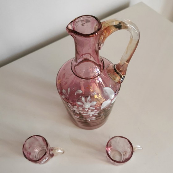 Image 1 of Antieke Franse Art Nouveau likeurset van roze iriserend glas, ca. 1900.