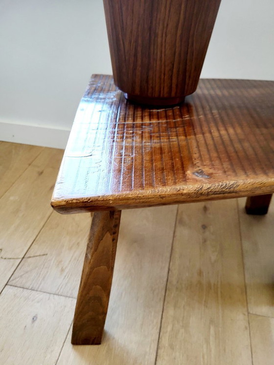 Image 1 of Boomstam massief houten zitbankje of bijzettafel, landelijke stijl, brutalist , jaren 60