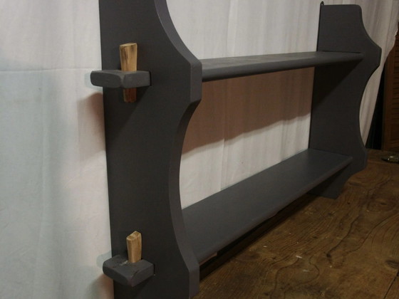 Estante de madera rediseñado en gris – Estanterías de pared, Metal, Vintage (photo 4 of 8)