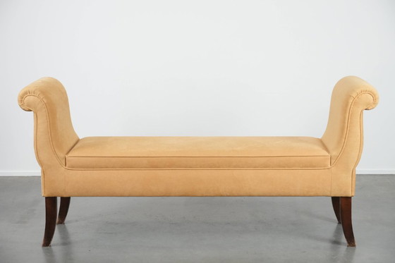 Image 1 of Mosterdgele stoffen vintage bankje/ raambankje uit eind 20e eeuw