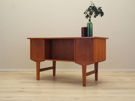 Image 1 of Bureau en teck, design danois, années 1960, Production : Danemark