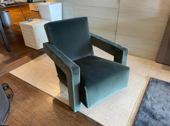 Image 1 of Sillón Cassina UTRECHT (NUEVO 2025) en terciopelo ORTIGIA VERDE CACTUS Lincoln 13L 656