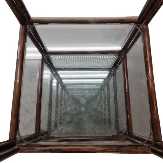 Image 1 of Grote vierkante Rotan etagere