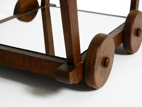 Image 1 of Hermoso y único carrito de bar con carrito de té de la década de 1930 hecho de madera maciza de roble