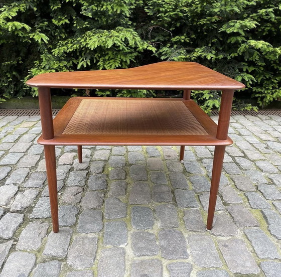 Image 1 of Une Table d'Angle par Peter Hvidt, Danemark, 1960's