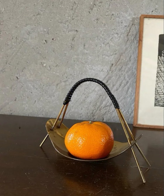 1950s Decorative Mini Fruit Bowl – Brass (photo 4 of 8)