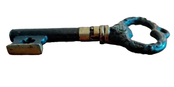 Image 1 of Cavatappi in ottone vintage, a forma di vecchia chiave