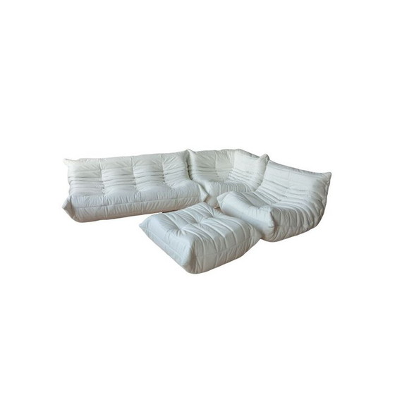 Image 1 of Vintage Togo wit lederen set van Michel Ducaroy voor Ligne Roset